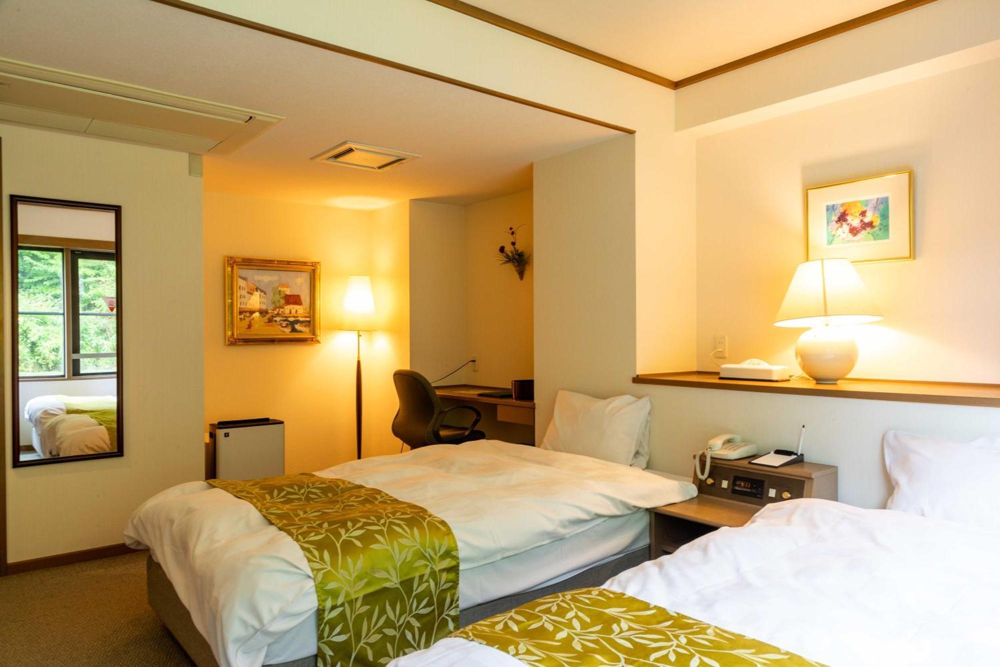 Hotel Suizansou Toyooka  Esterno foto